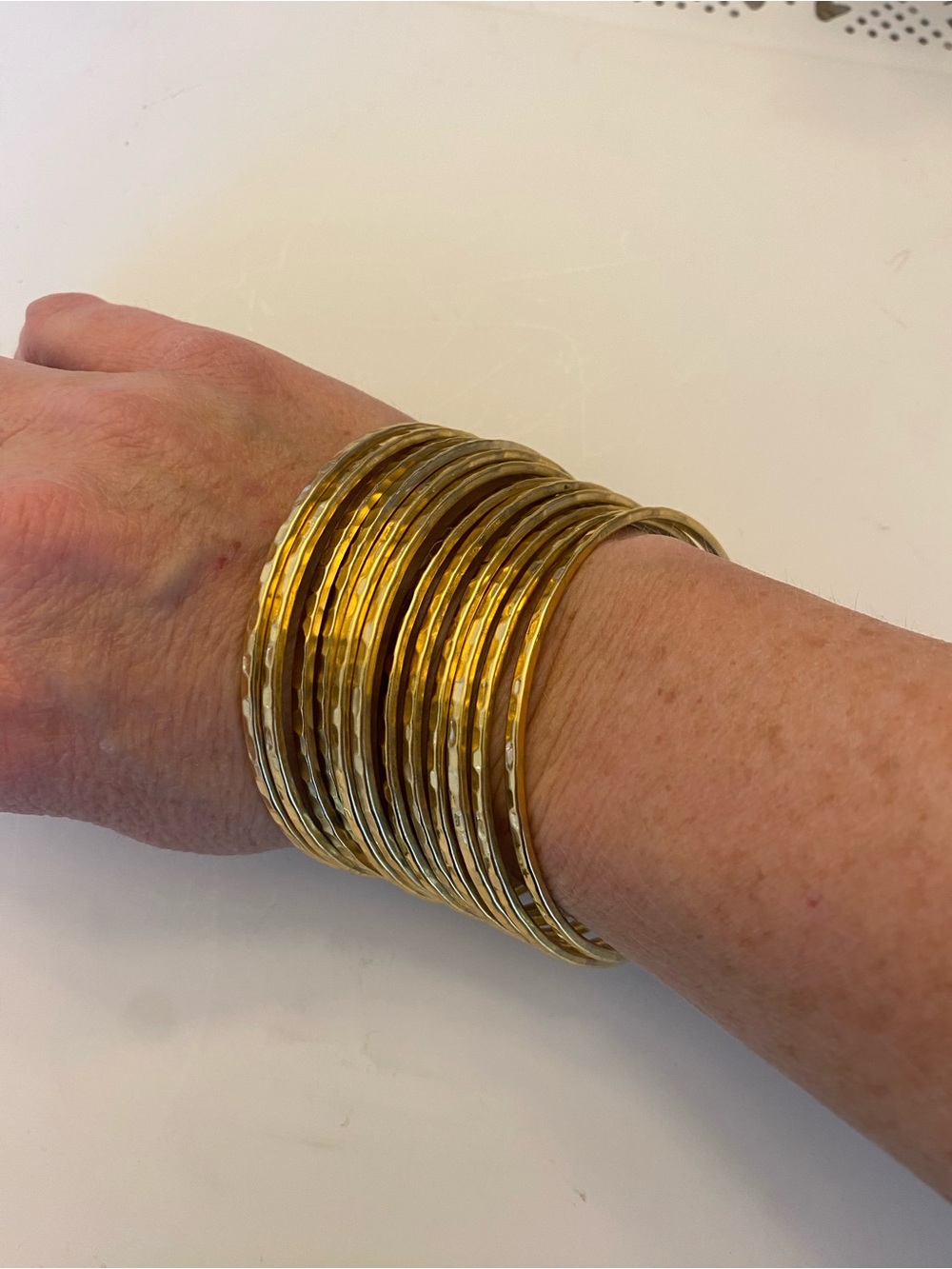 Premier Designs Gold Hammered Stackable Bangle Set - Picture 7 of 11